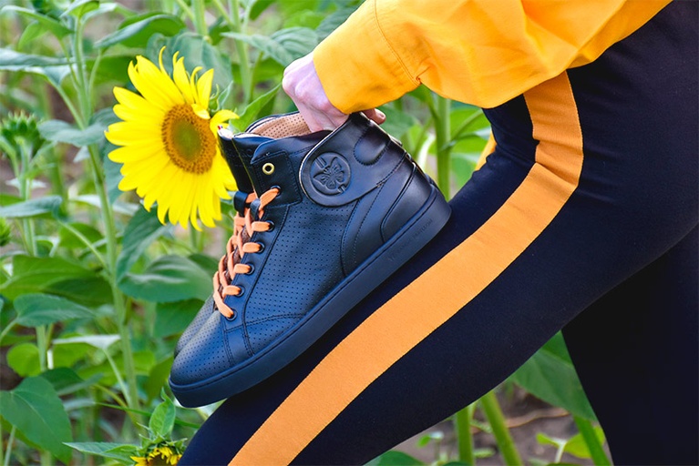 Mid Royale Originale Perforée Noire